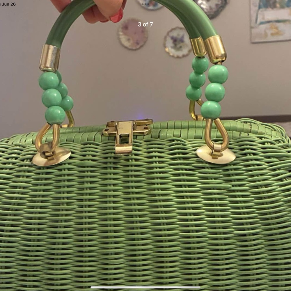 Vintage Handbag  Green Wicker with Beaded Wood Handle